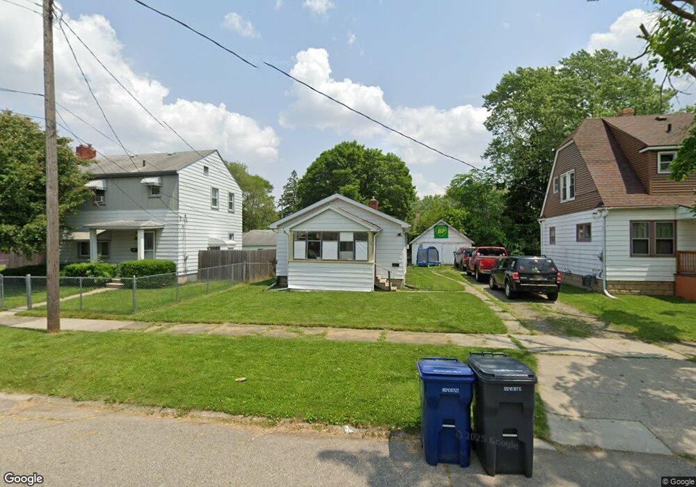 1605 Stocker Ave, Flint, MI 48503 - photo 1