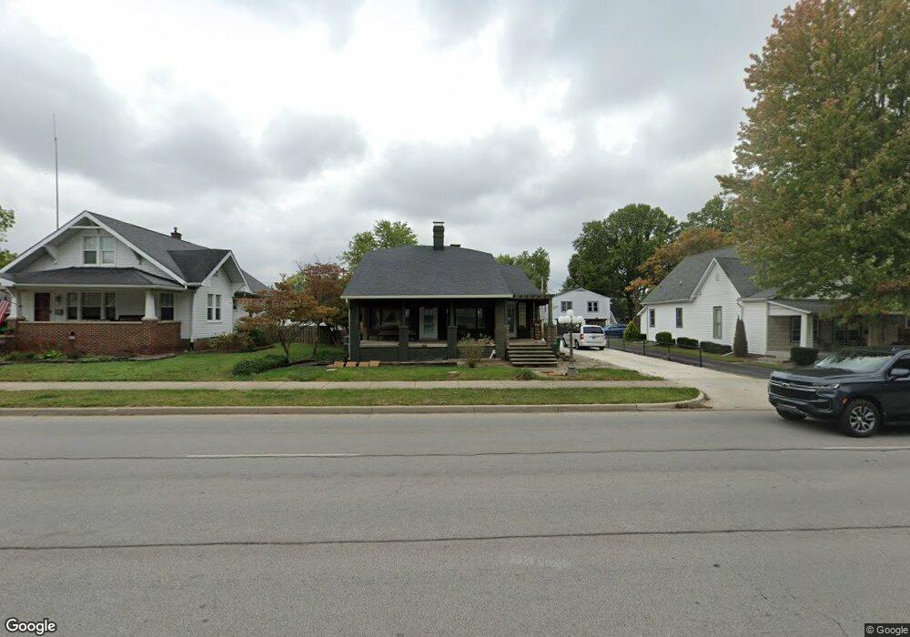 727 E Main St, Plainfield, IN 46168 - photo 1