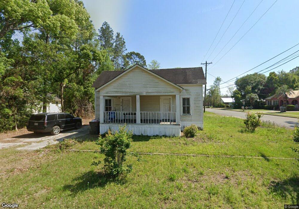 314 Cherry St W, Douglas, GA 31533 - photo 1