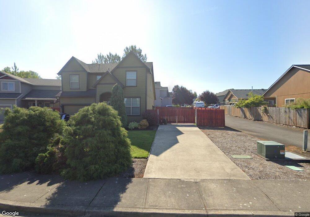 813 Zepher Way, Molalla, OR 97038 - photo 1