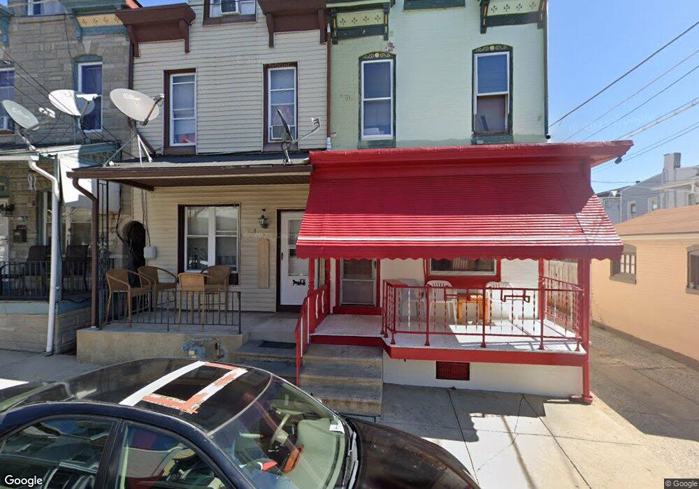 721 Pear St, Reading, PA 19601 - photo 1