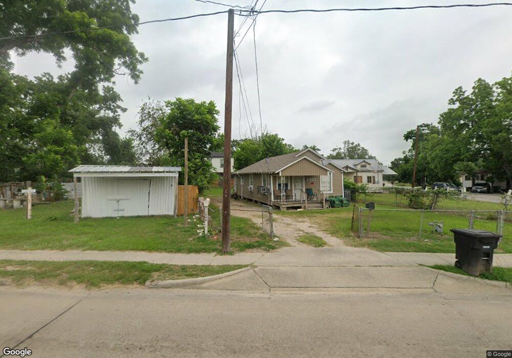 1050 W Little York Rd, Houston, TX 77091 - photo 1