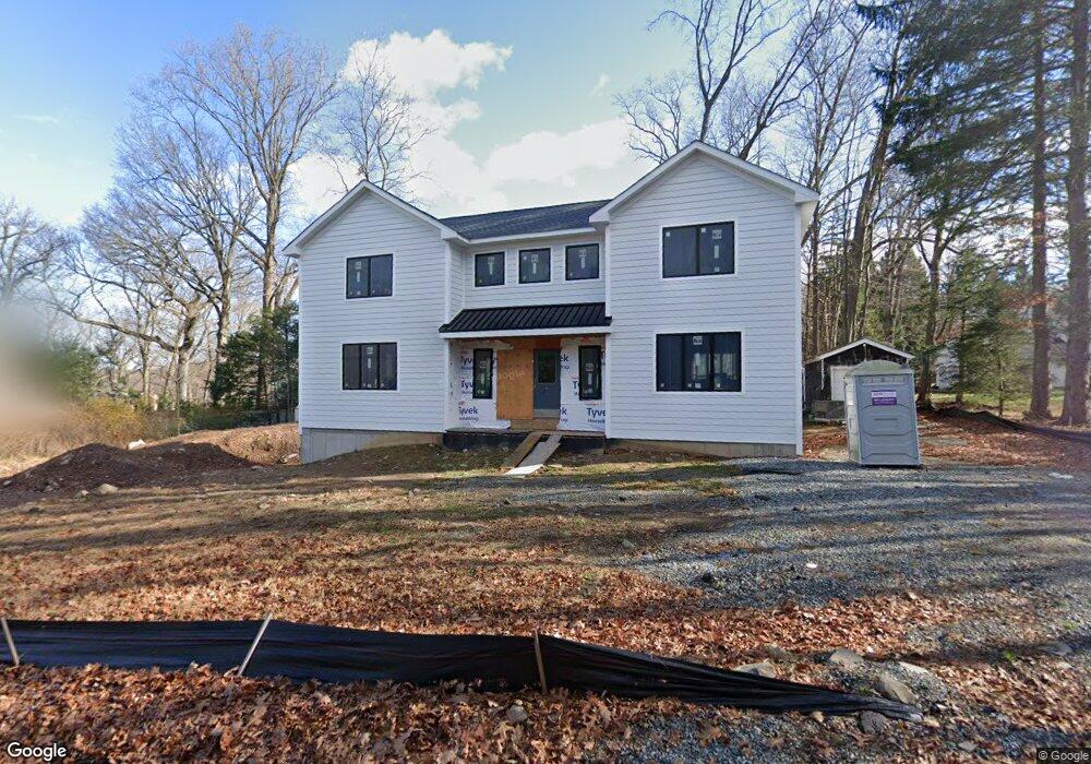 10 Cottage Ln, Upper Saddle River, NJ 07458 - photo 1