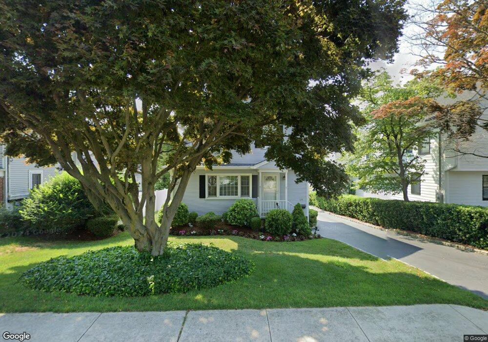 211 West Ave, Darien, CT 06820 - photo 1