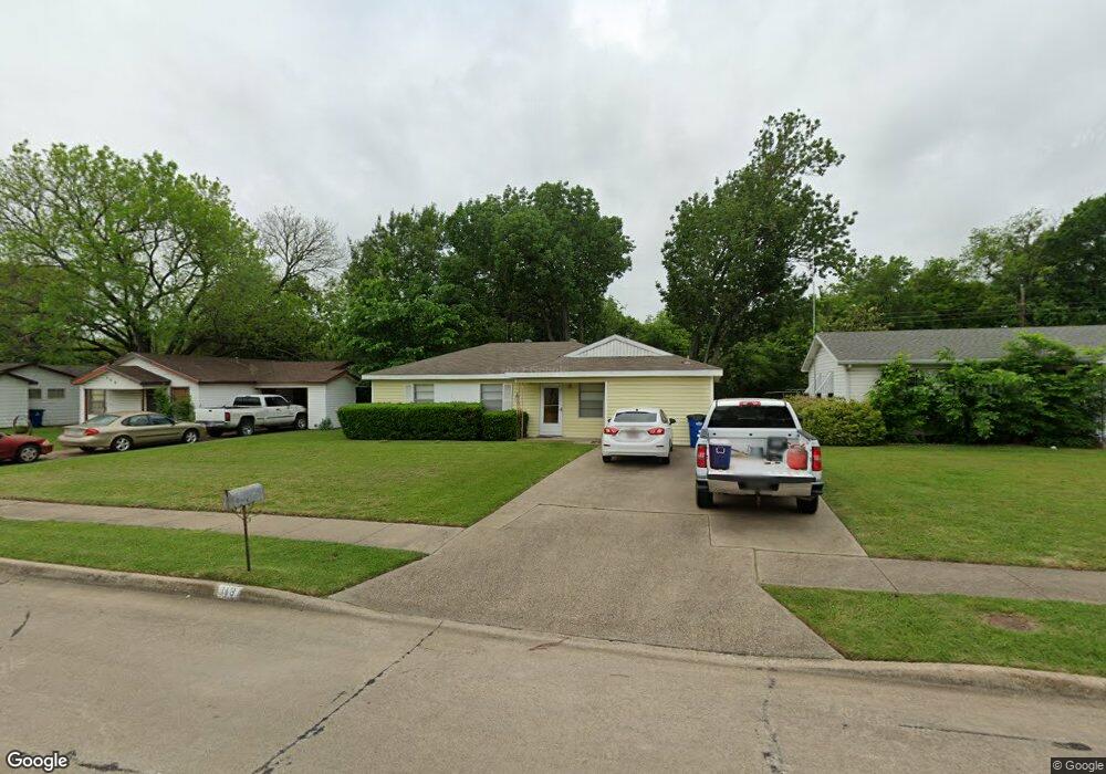 113 Highland Dr, Ennis, TX 75119 - photo 1