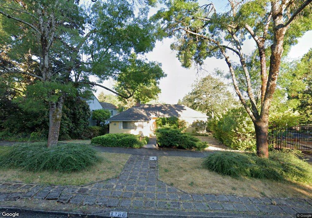 1760 Walnut St, Eugene, OR 97403 - photo 1