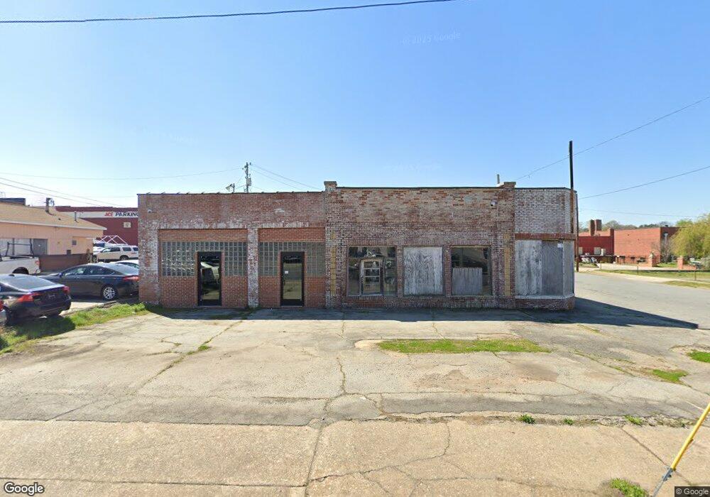 119 N 2nd Ave, Siler City, NC 27344 - photo 1