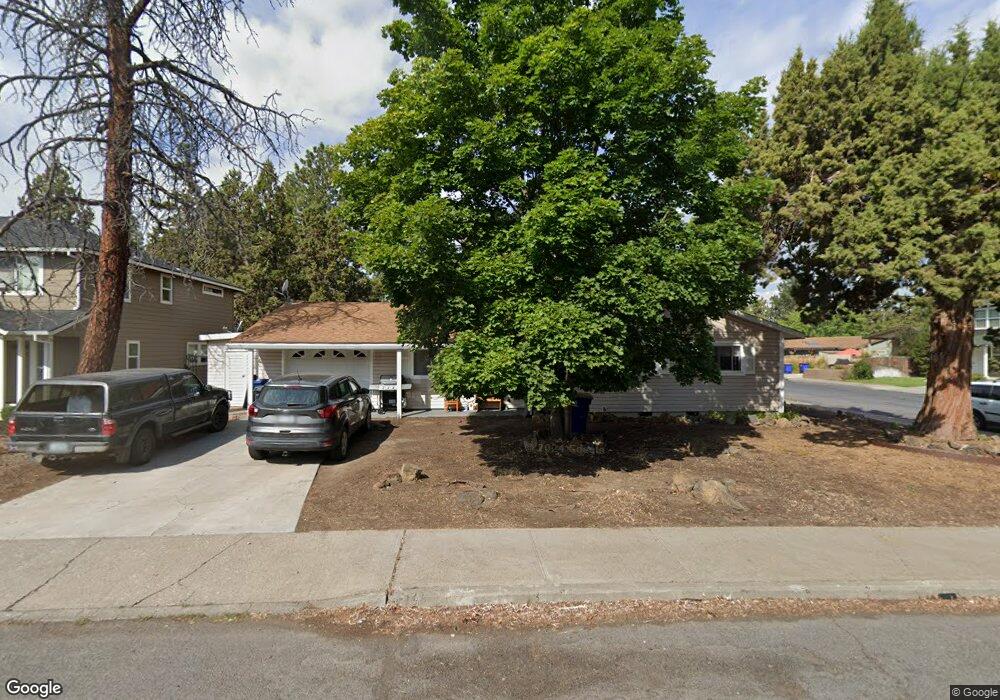 801 SE 6th St, Bend, OR 97702 - photo 1