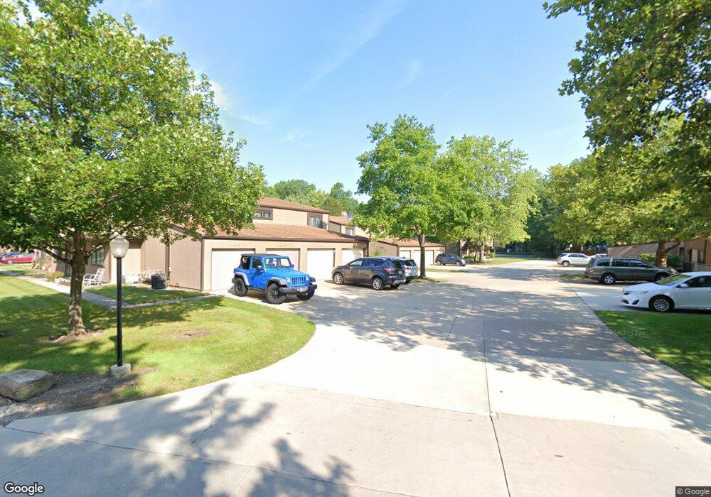 26682 Lake of the Falls Blvd, Olmsted Falls, OH 44138 - photo 1