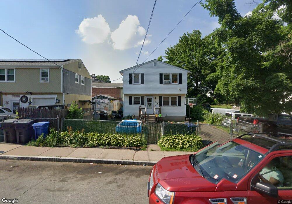 18 Sanford St, Hartford, CT 06120 - photo 1