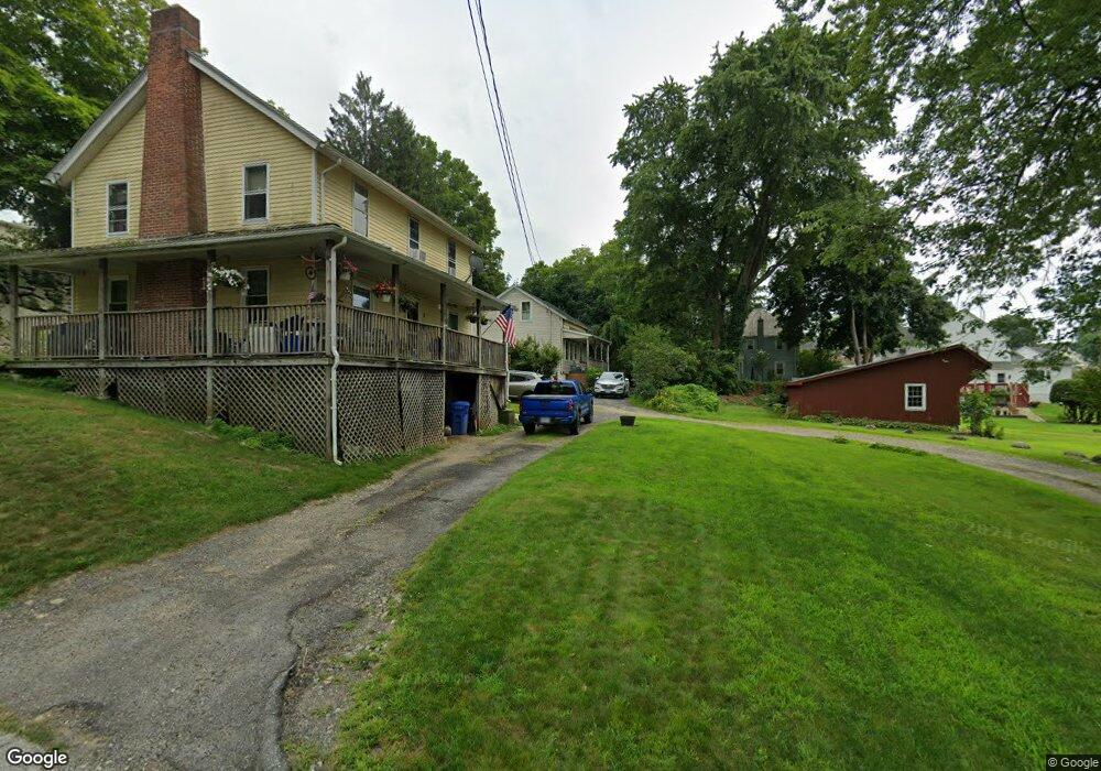 4 Center St, Plainfield, CT 06374 - photo 1