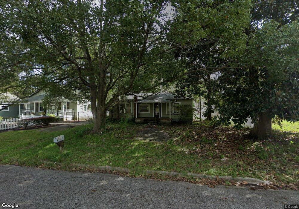 1906 3rd St, Brunswick, GA 31520 - photo 1