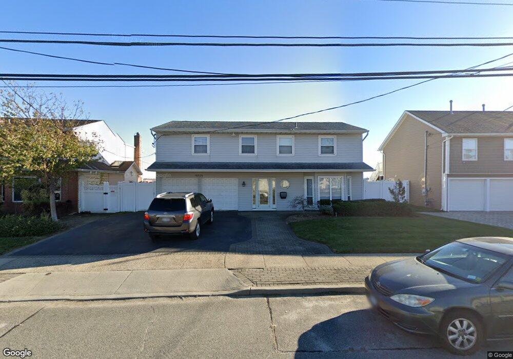 4029 Greentree Dr, Oceanside, NY 11572 - photo 1