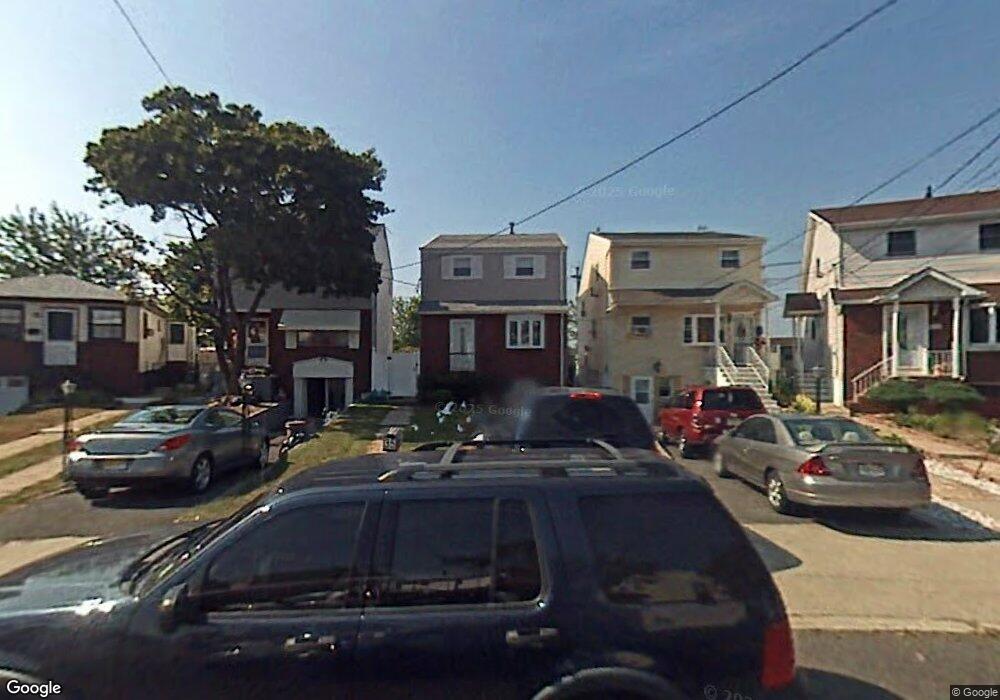 35 Suburbia Ct, Jersey City, NJ 07305 - photo 1