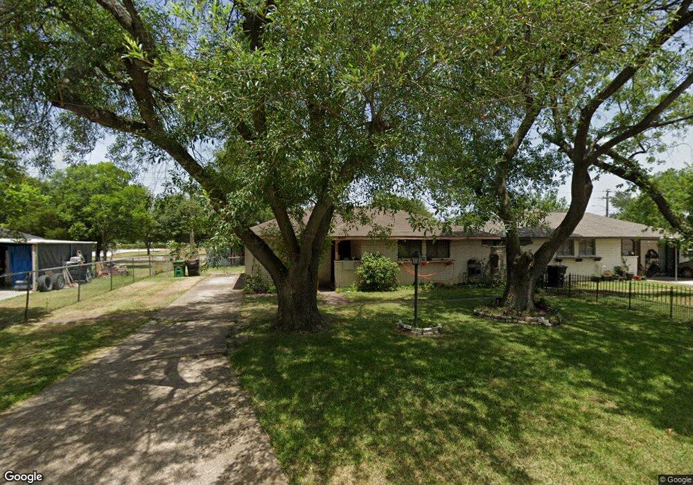 8406 Whitecastle Ln, Houston, TX 77088 - photo 1