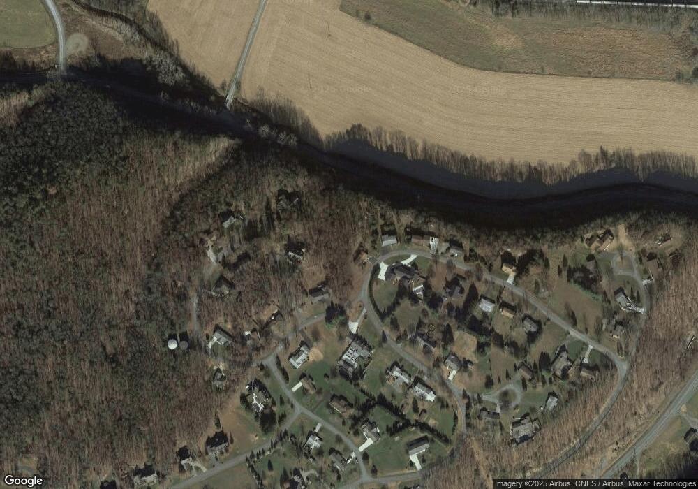 44 Point Dr unit 44, Petersburg, WV 26847 - photo 1