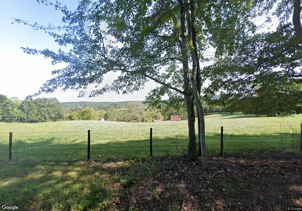 136 Laurel Mills Rd, Castleton, VA 22716 - photo 1