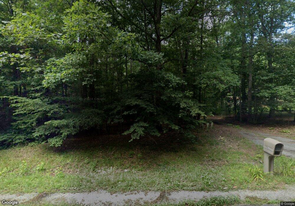 704 Oak Springs Dr, Aylett, VA 23009 - photo 1