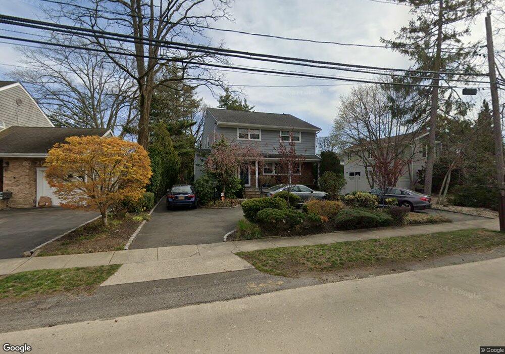 2044 Kirkwood Ave, Merrick, NY 11566 - photo 1