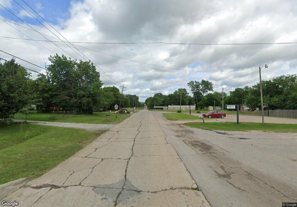 24 Monroe St NE, Ardmore, OK 73401 - photo 1