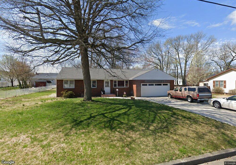 121 Castle Heights Ave, Pennsville, NJ 08070 - photo 1