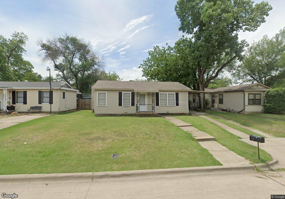 321 Elm St, Hurst, TX 76053 - photo 1