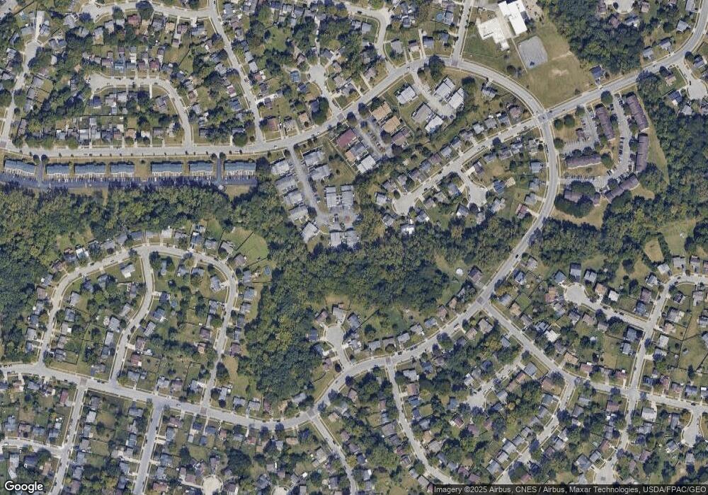 715 Cherry Hollow Rd unit 34D, Columbus, OH 43228 - photo 1