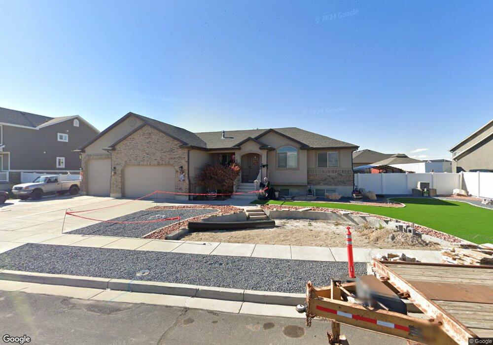 1384 S 4350 W, Syracuse, UT 84075 - photo 1