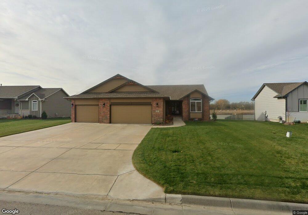 613 Horseshoe Bend, Maize, KS 67101 - photo 1