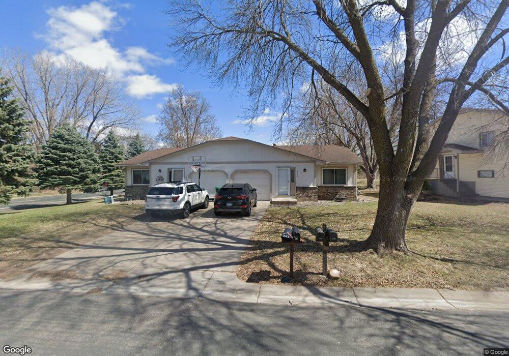 6230 Kirkwood Ln N, Maple Grove, MN 55369 - photo 1