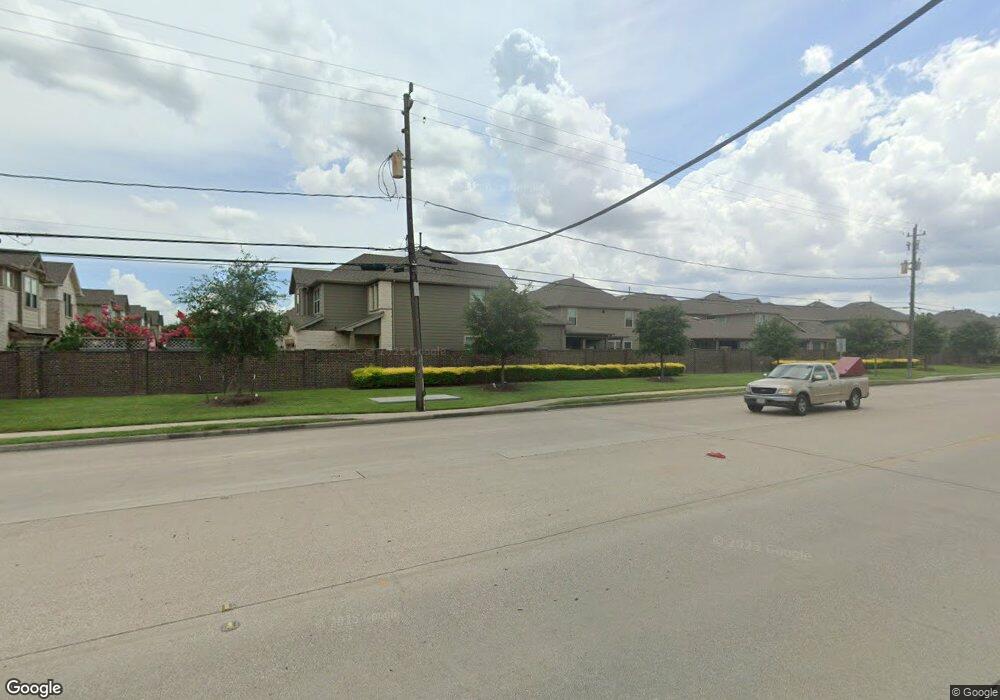 5135 Emma Frst St, Houston, TX 77018 - photo 1