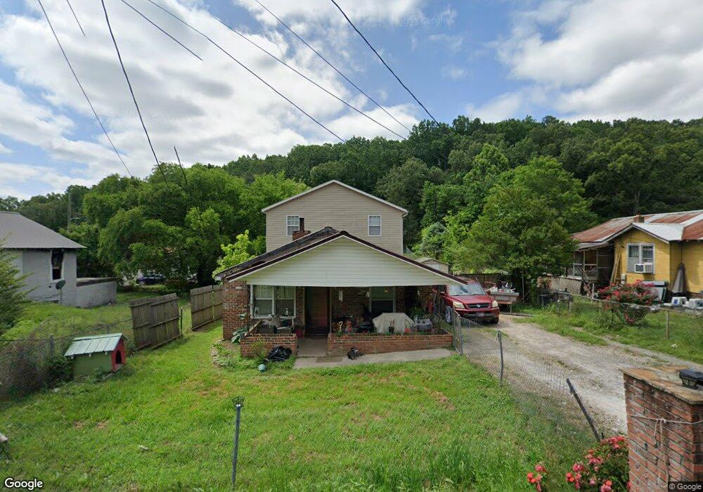 202 Chambers St, Rossville, GA 30741 - photo 1