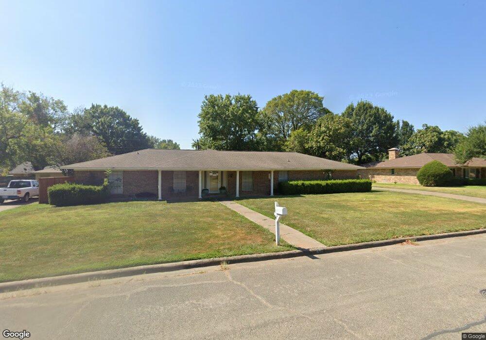 407 Mockingbird St, Bonham, TX 75418 - photo 1