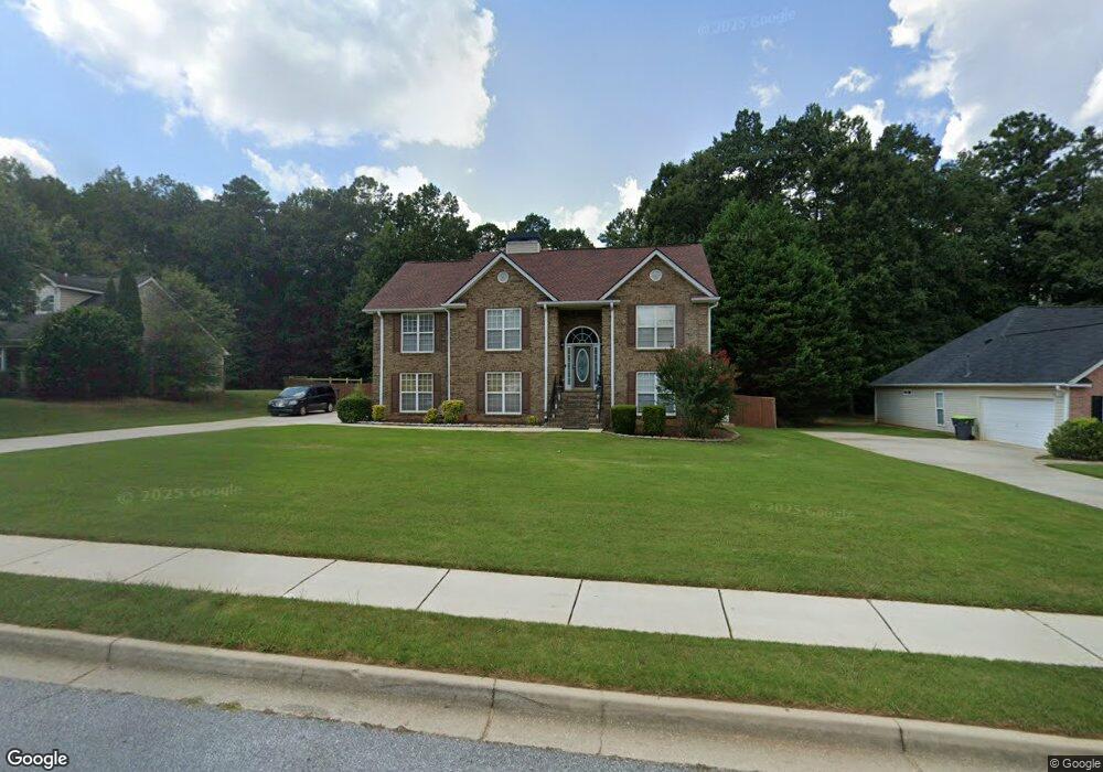 9216 Carnes Crossing Cir unit I, Jonesboro, GA 30236 - photo 1