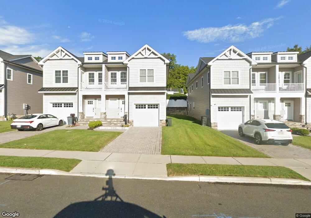 277 Oldfield Ave unit 1, Hasbrouck Heights, NJ 07604 - photo 1