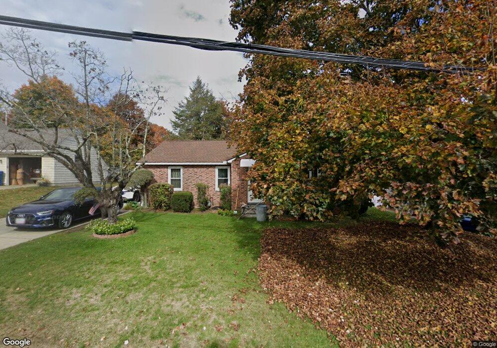 51 Rangeley Rd, Cranston, RI 02920 - photo 1