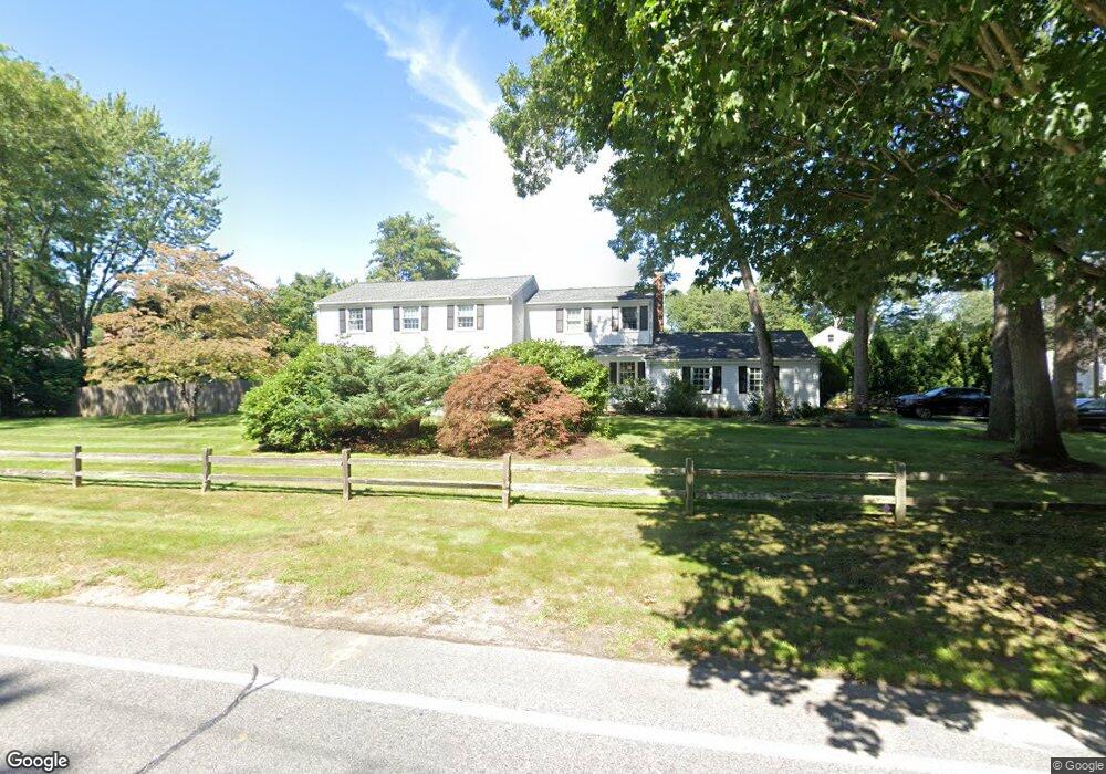 8 Kent St, Barrington, RI 02806 - photo 1
