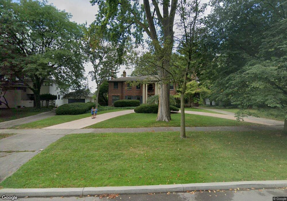 1153 Balfour St, Grosse Pointe Park, MI 48230 - photo 1