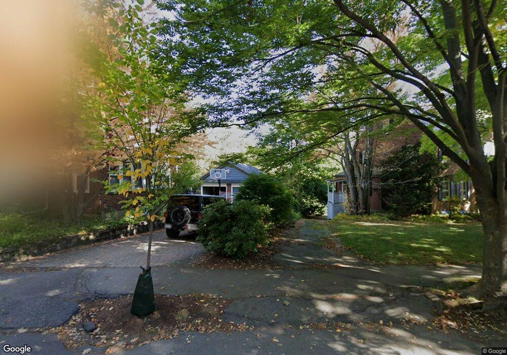 37 Weybridge Ln, Brookline, MA 02445 - photo 1