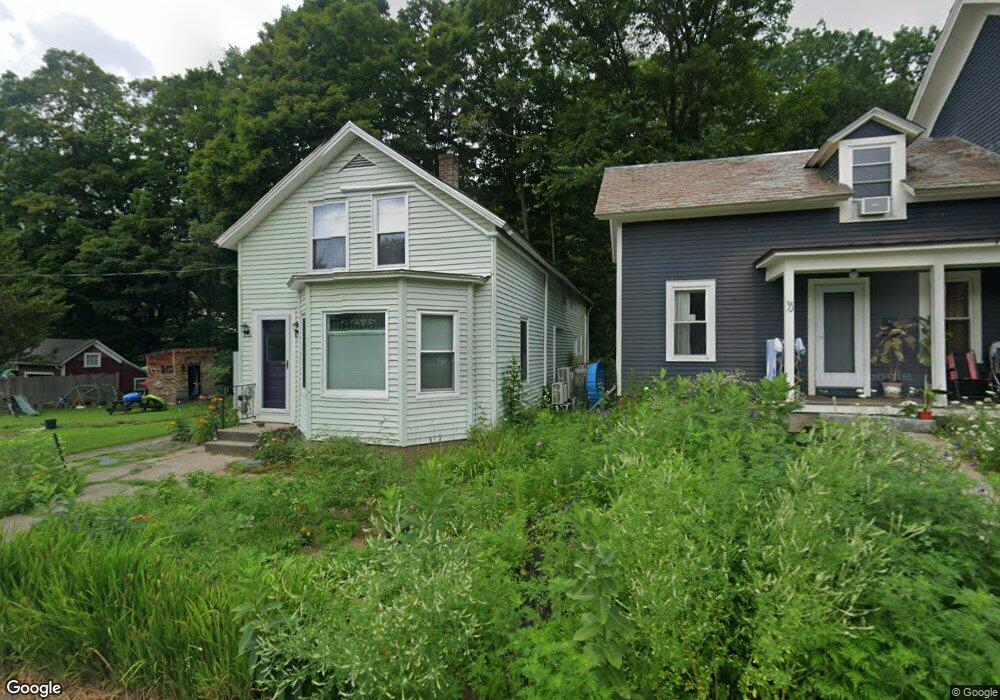 33 Williams St unit 1, Shelburne Falls, MA 01370 - photo 1