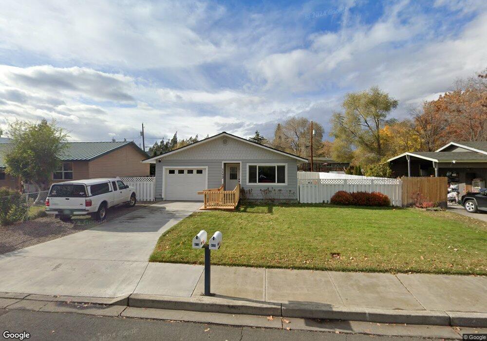 1173 NW 8th St, Redmond, OR 97756 - photo 1