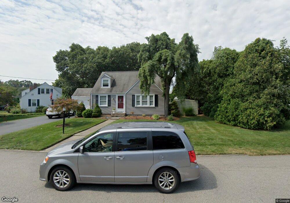 21 Pilgrim Dr, Warwick, RI 02888 - photo 1