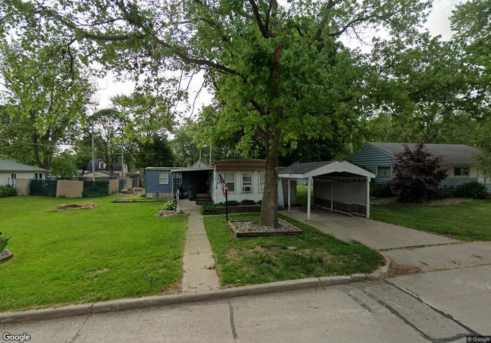 555 N Locke St, Nappanee, IN 46550 - photo 1