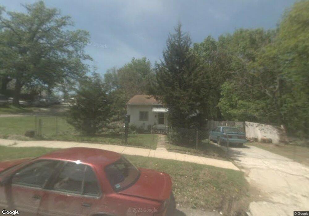 1904 11th St, Des Moines, IA 50314 - photo 1