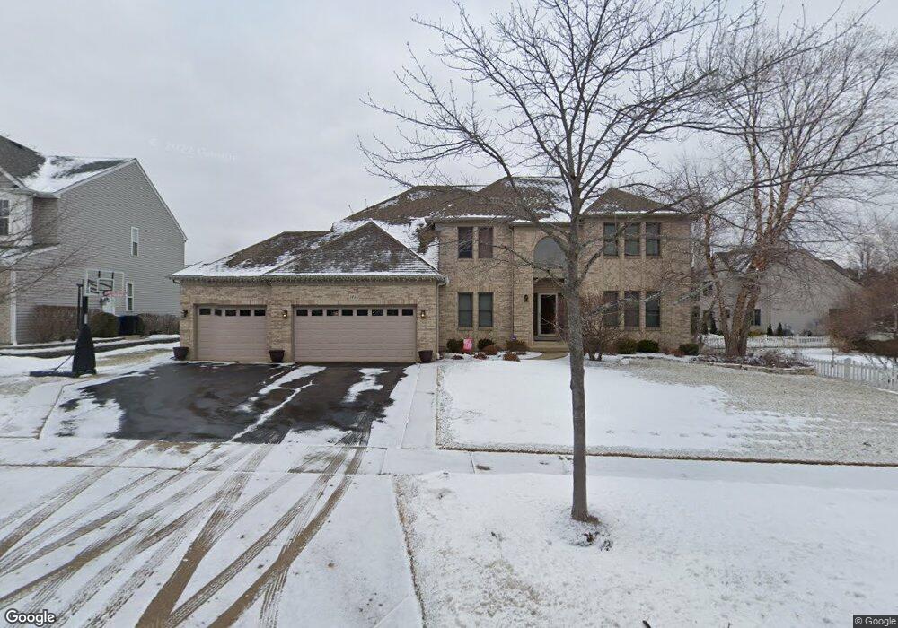 1460 Boulder Bluff Ln, Algonquin, IL 60102 - photo 1