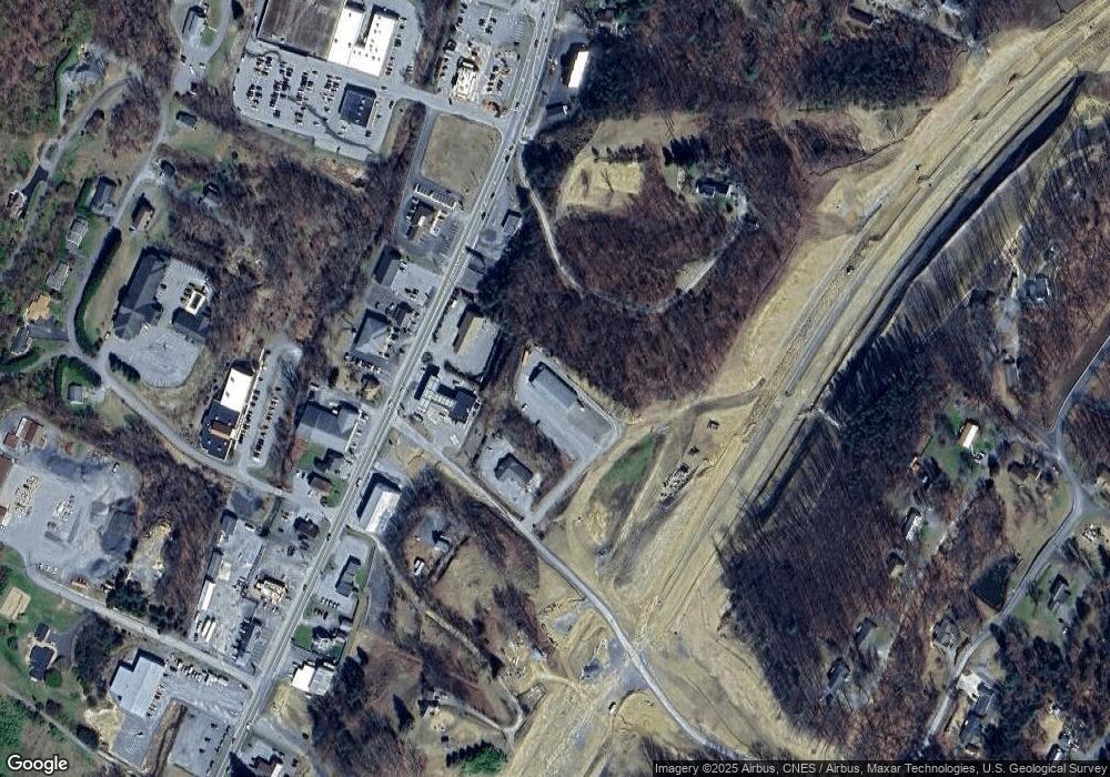 91 Sugar Hollow Rd, Berkeley Springs, WV 25411 - photo 1