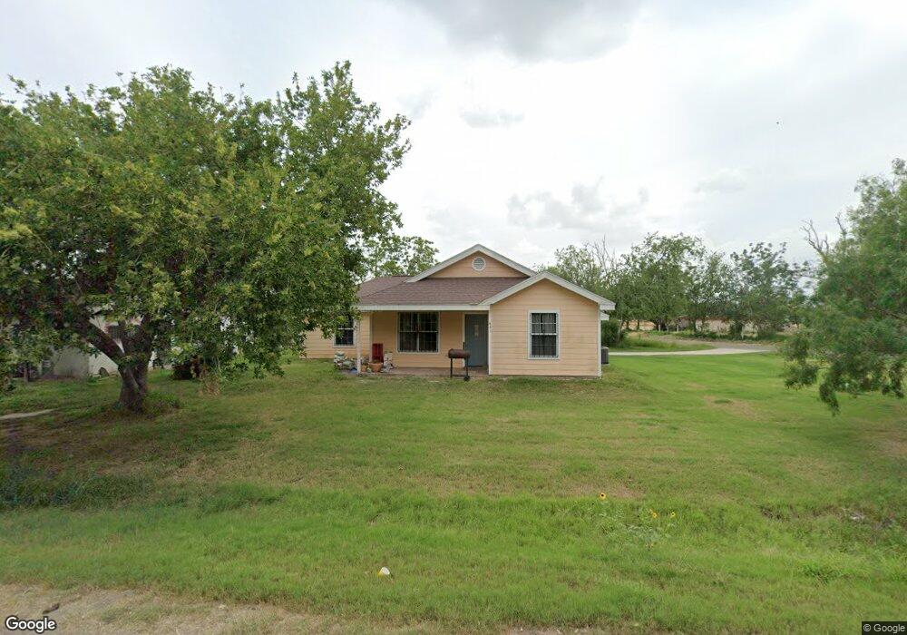 421 N Beto Garcia Dr, Weslaco, TX 78599 - photo 1