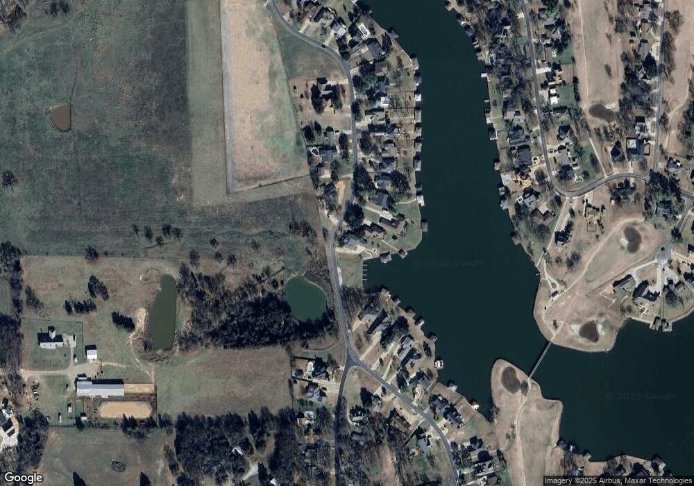 501 Kiowa Dr W, Gainesville, TX 76240 - photo 1