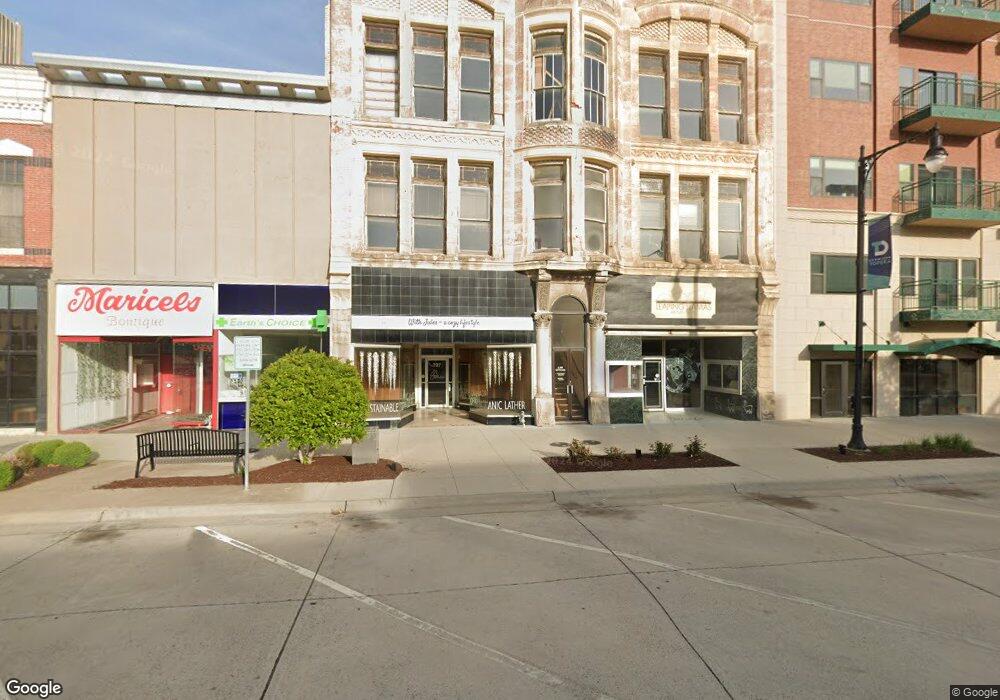 727 S Kansas Ave, Topeka, KS 66603 - photo 1