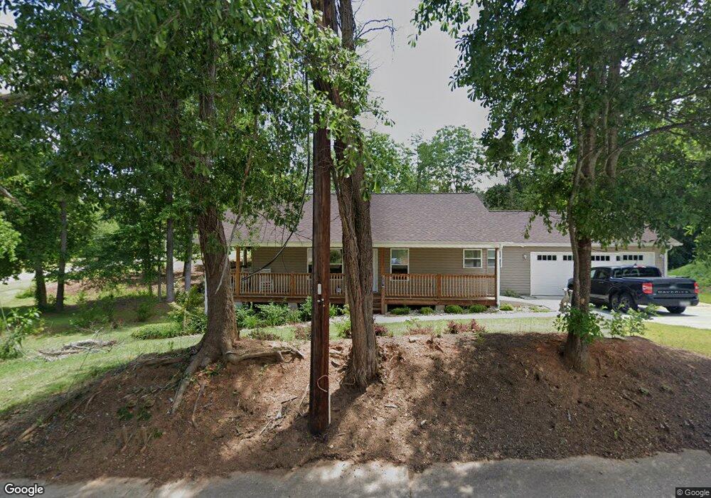 108 N Chestnut St, Walhalla, SC 29691 - photo 1